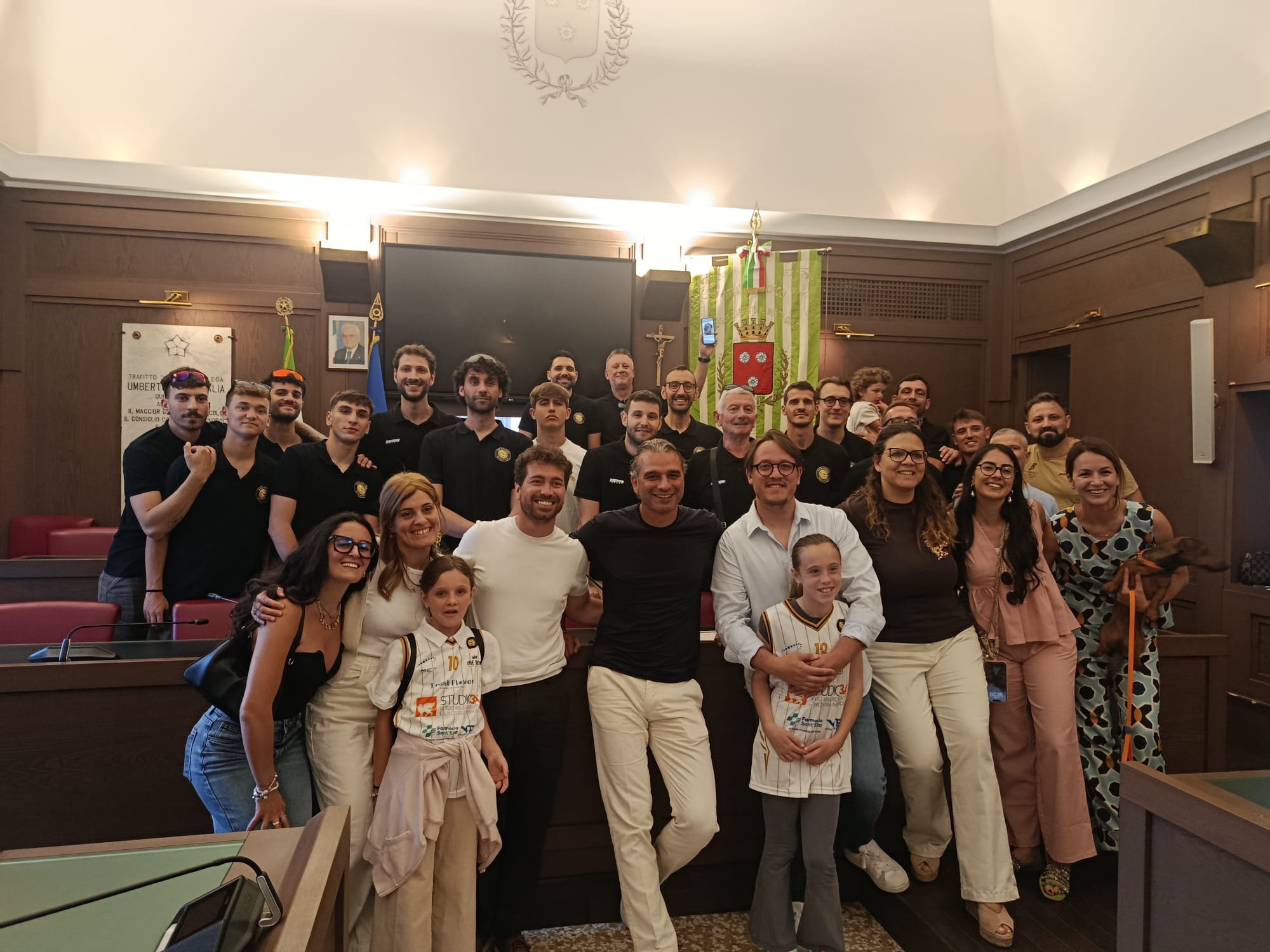 I Seagulls Monopoli ricevuti dal sindaco Angelo Annese per celebrare la storica promozione in Serie C 